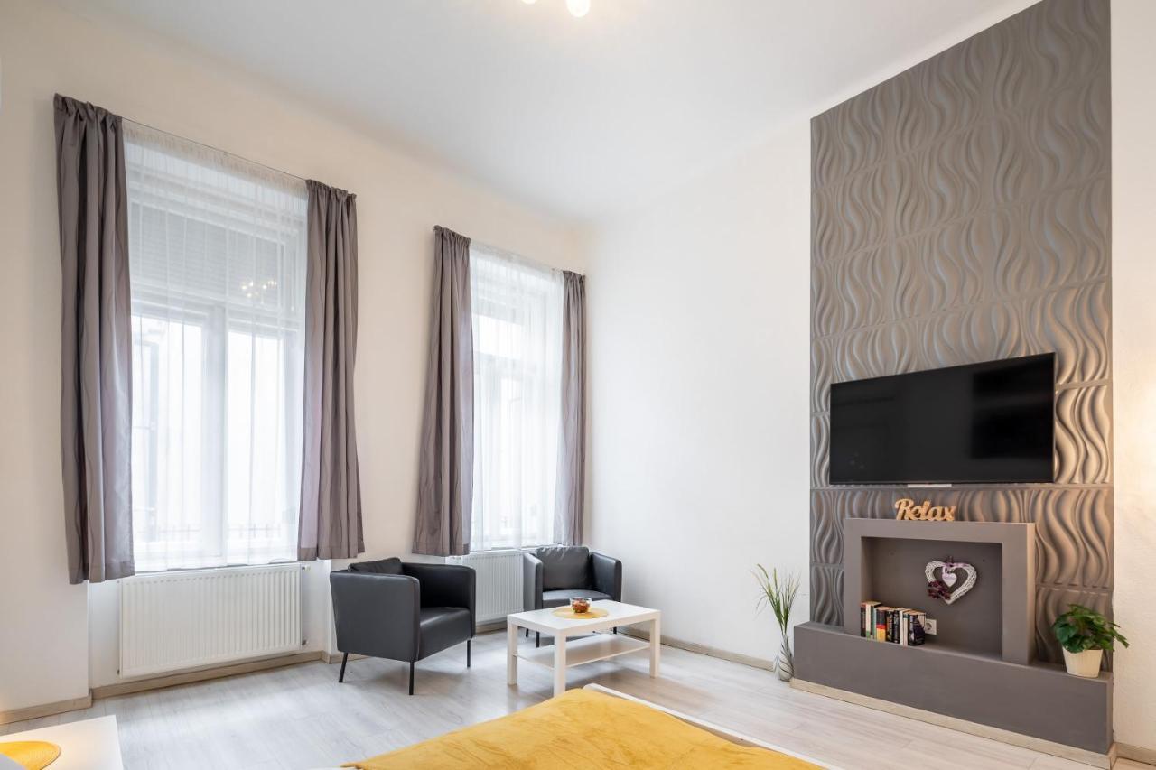 New, High Quality Apartment In The City Center Budapeşte Dış mekan fotoğraf